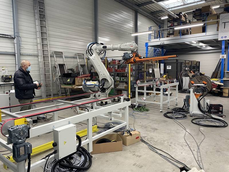 Société installation et maintenance de robot industriel